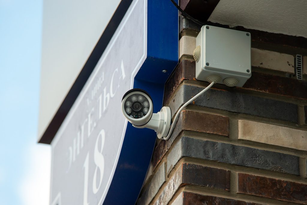 security-camera-6739048_1280